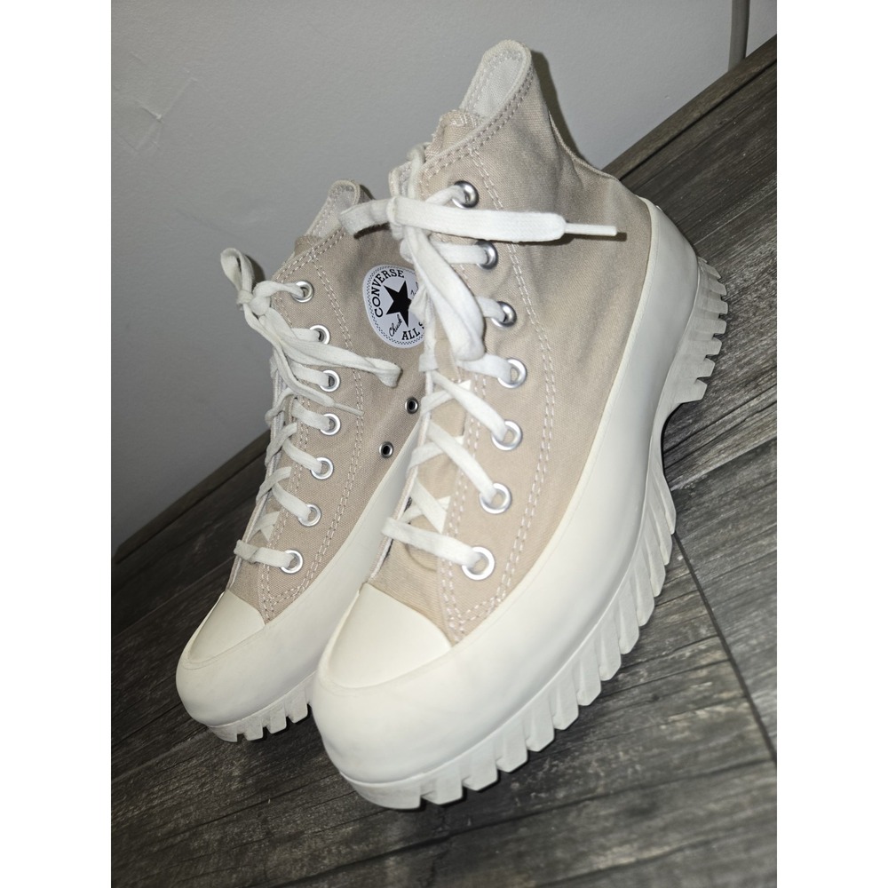 Converse Chuck Taylor All Star Lugged 2.0 High Beach Stone Canvas Women's Size 8